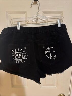 SHEIN Black Denim Shorts with White Sun & Moon Embroidery